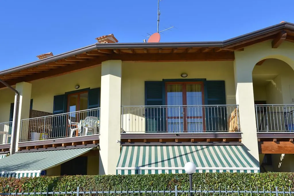 Casa Vacanze Serraglie Holiday home Raffa