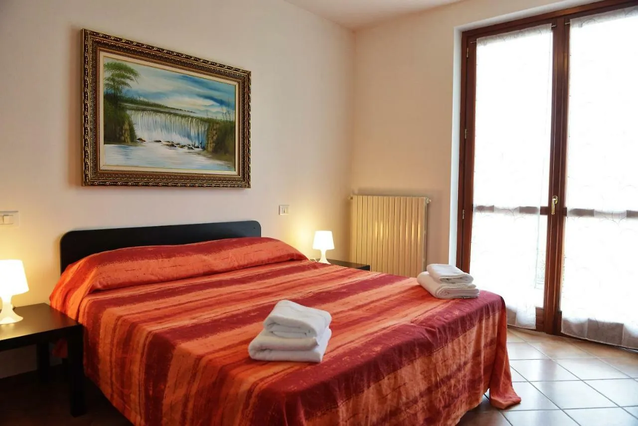Casa Vacanze Serraglie Holiday home Raffa
